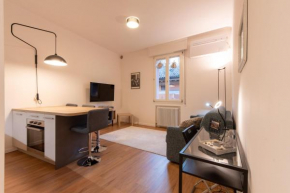 HouSmart Corte Galluzzi 7/2 Bologna